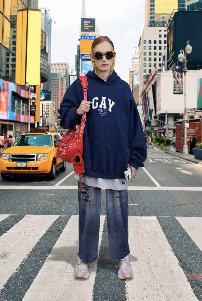 Bag Charms潮流｜將吊飾掛滿手袋打造個人風格，編輯推介混搭靈感及10款時尚可愛吊飾